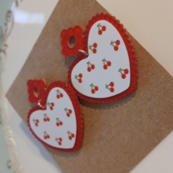 109-  Laser Cut Acrylic Dangle Earrings- Red And White Cherry Hearts - Picture 4 of 5